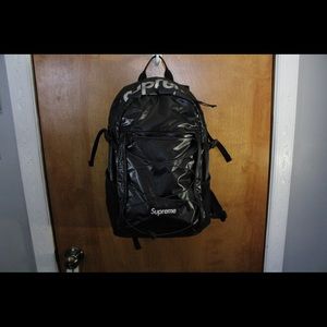 Supreme Fw17 Backpack
